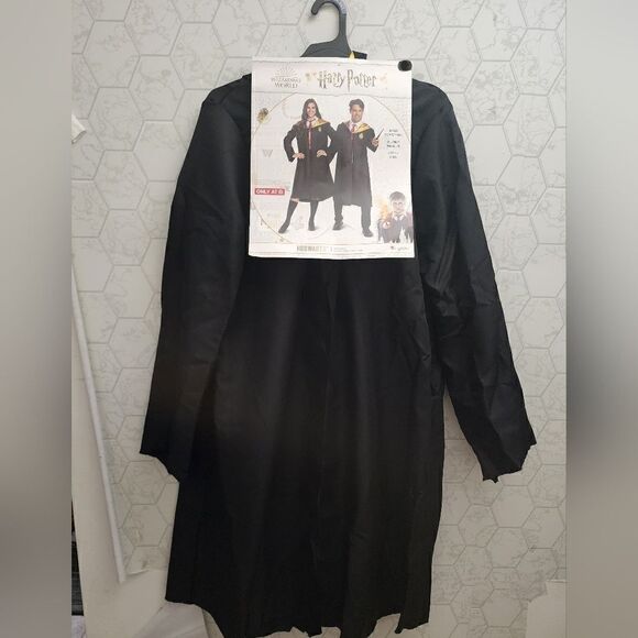 New Harry Potter Adult Unisex Hogwarts Halloween Costume Hooded Robe, One Size - Picture 4 of 6
